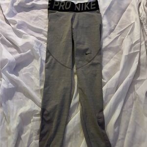 Nike Pro Mid-Rise Dri-Fit Mesh-Paneled Leggings